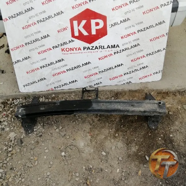 HYUNDAİ İ20 ön tampon demiri Td-394