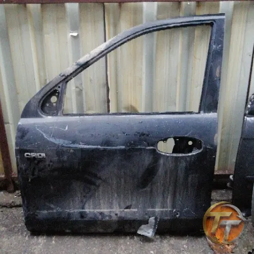 HYUNDAİ Santa Fe sol ön kapı Elö-0078 Esan
