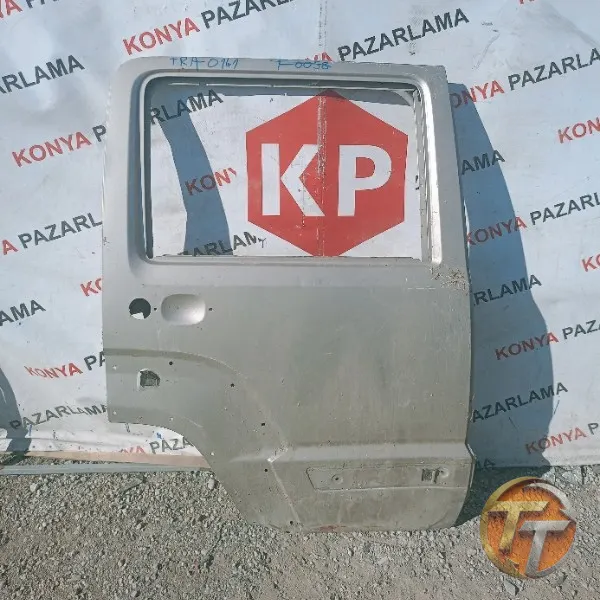Jeep Cherokee KK sağ arka kapı Tra-141