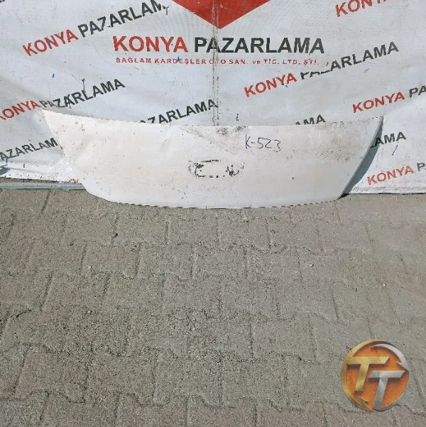 Kia 2500 kaput K-523