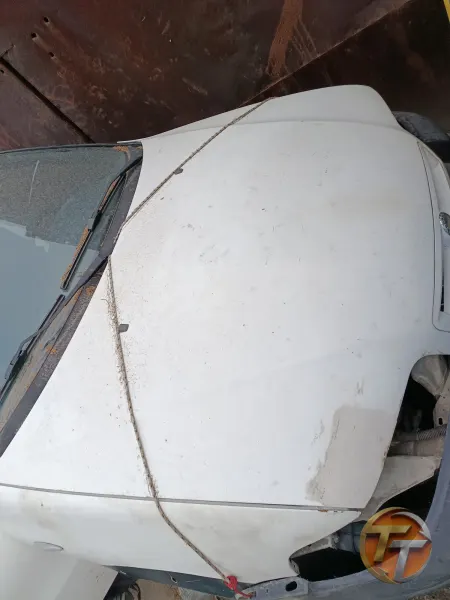 Fiat strada ön kaput