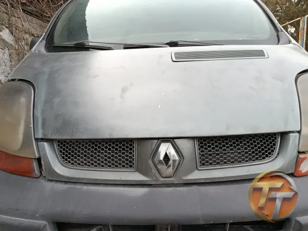 Renault trafic ön panjur