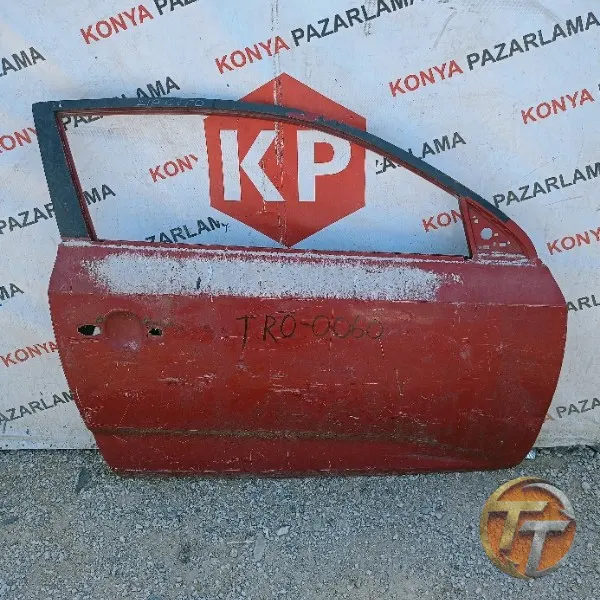 Kia Ceed sağ ön kapı Trö-0060