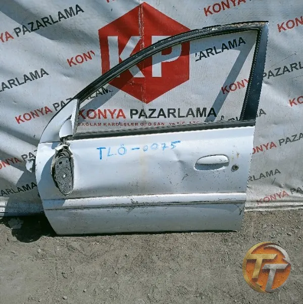 Kia Rio sol ön kapı Tlö-0075