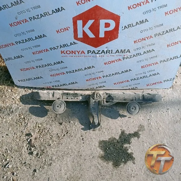 Kia Sorento ön panel Pnl-015
