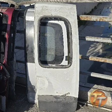 Renault kangoo sağ bagaj kapağı MX-0009
