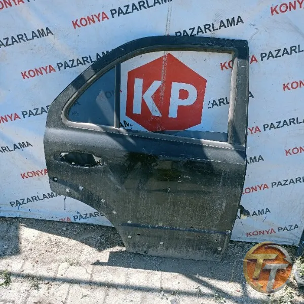 Kia Sorento sağ arka kapı Tra-0160