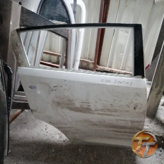 KİA Sportage sağ arka kapı Era-0075 Esan