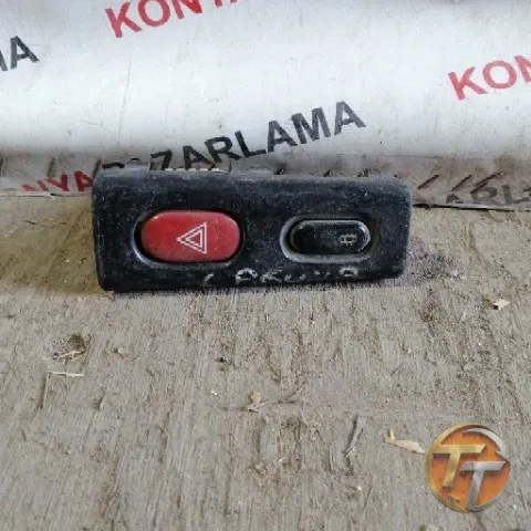RENAULT LAGUNA dörtlü düğmesi Kp-183