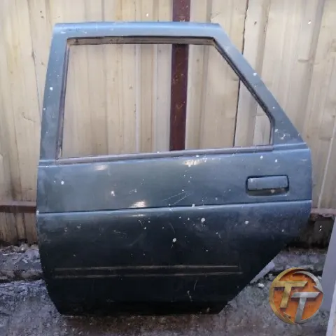 LADA Vega sol arka kapı Ela-0018 Esan