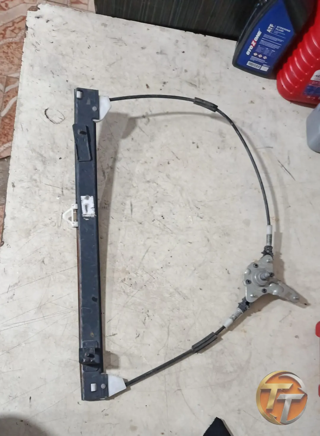 Fiat Doblo sağ ön cam kirikosu manuel