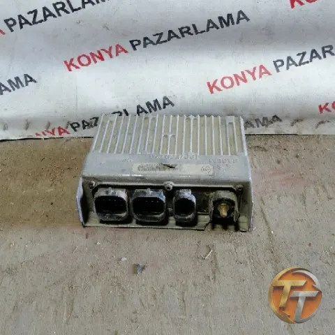 RENAULT MASTER 2.5 motor beyni B-063