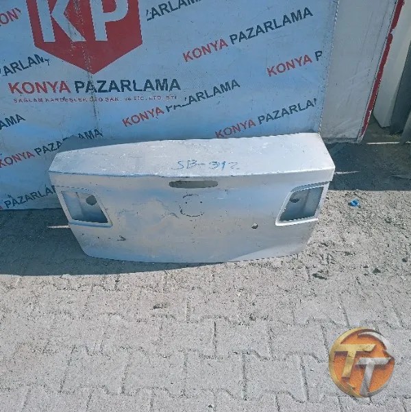 Mazda 3 bagaj kapağı Sb-912
