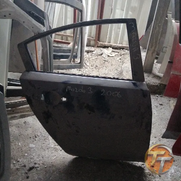 MAZDA 3 sağ arka kapı Era-0053 Esan