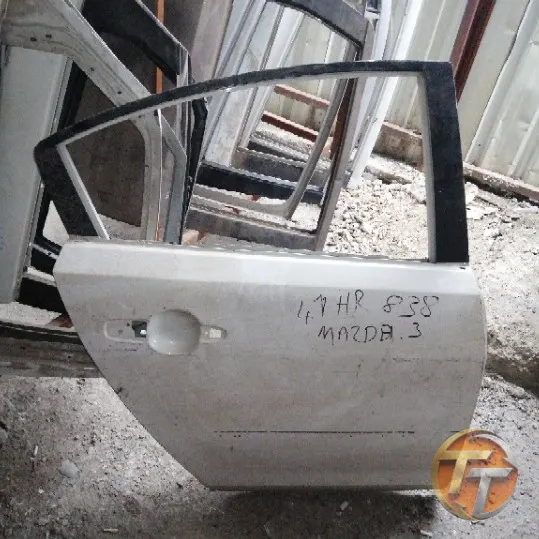 MAZDA 3 sağ arka kapı Era-0071 Esan
