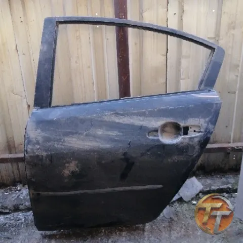 Mazda 3 sol arka kapı Ela-0016 Esan