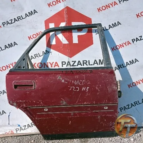 Mazda 323 HB sağ arka kapı Tra-0028