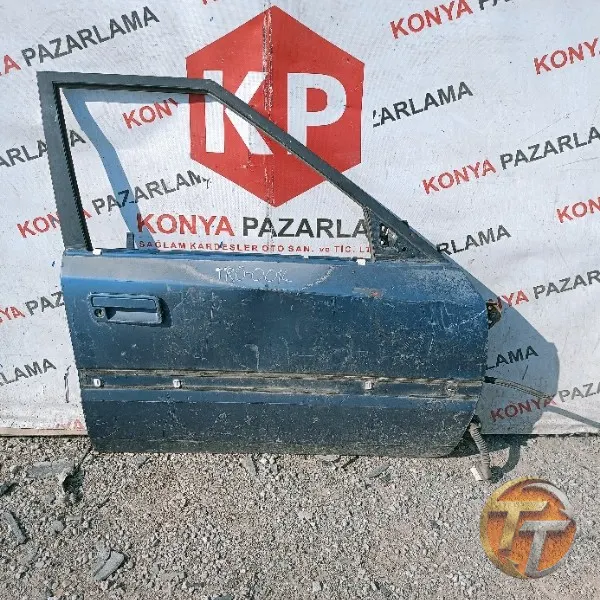 Mazda 323 sağ ön kapı Trö-0014
