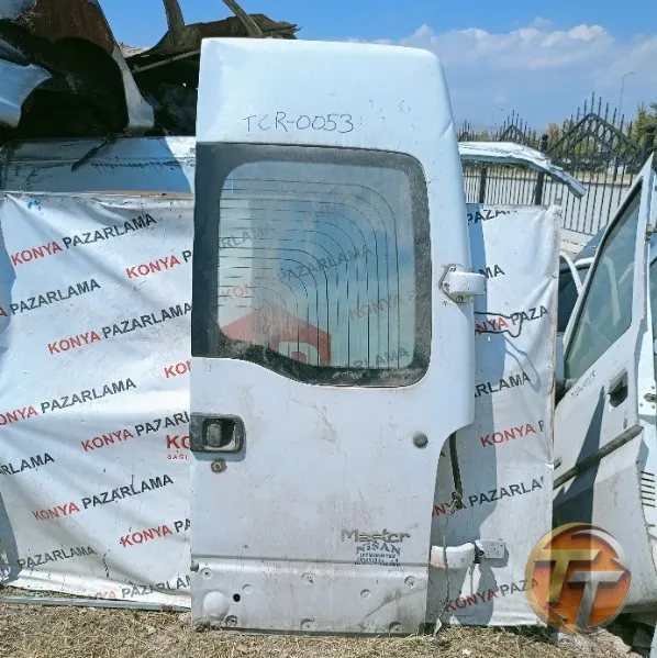 Renault master sağ bagaj kapağı Tcr bölgesi-0053