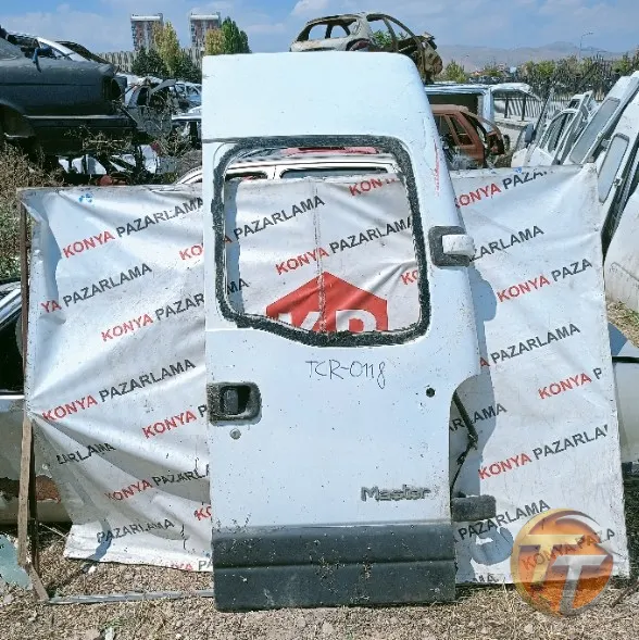 Renault master sağ bagaj kapağı Tcr bölgesi-0118