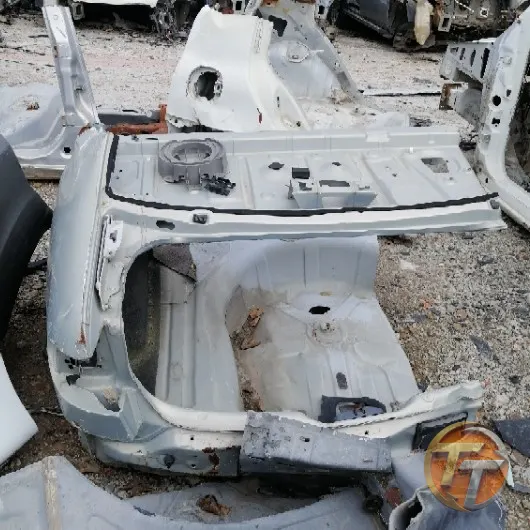 RENAULT MEGANE 1 arka şase Çel-039