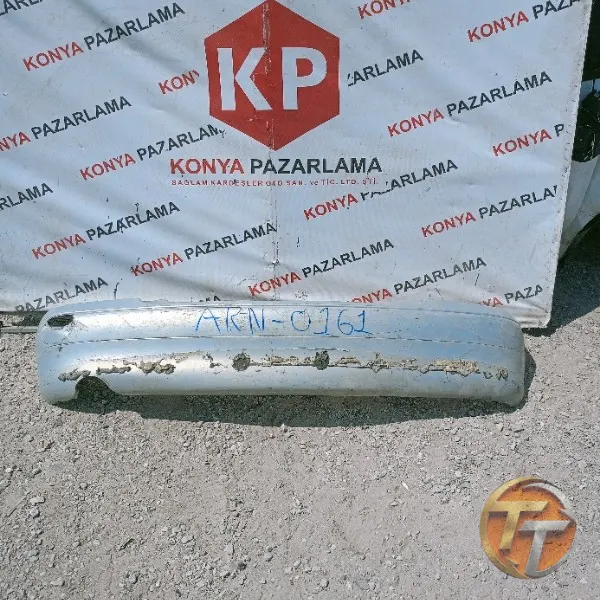 Renault Megane 1 arka tampon Arn-0161