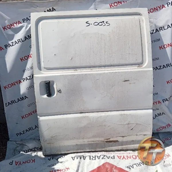 MAZDA E220 SÜRGÜLÜ KAPI S-0035