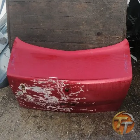 RENAULT MEGANE 2 bagaj kapağı Ebk-183 Esan