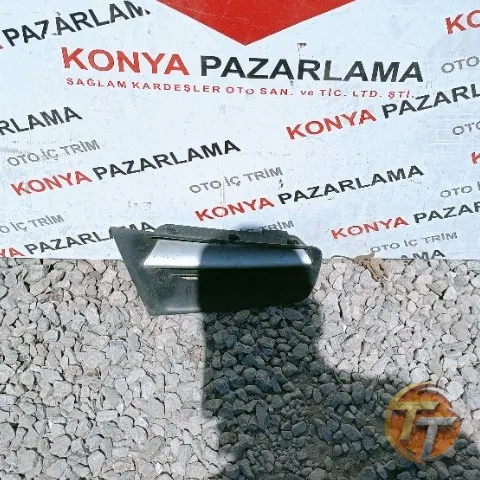 Renault Megane 2 ön panjur ızgarası P-1038