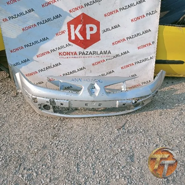 Renault Megane 2 ön tampon Arn-0806