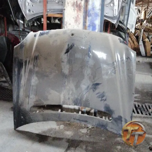 MERCEDES Benz W211 kaput Ek-063 Esan