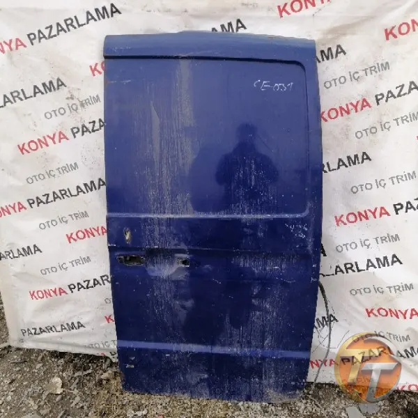 MERCEDES Vito W639 sağ bagaj kapağı Ce-031