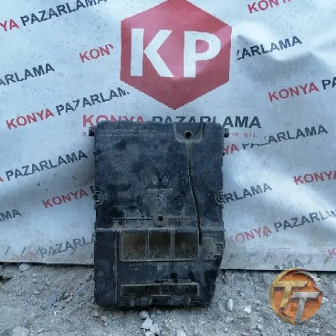 RENAULT MEGANE 2 sigorta kutusu kapağı Çrv-0118