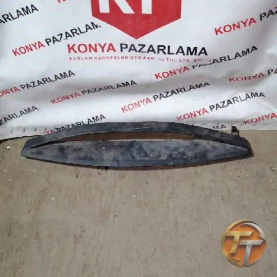RENAULT MEGANE 2 üçüncü stop çerçevesi Çrv-0143
