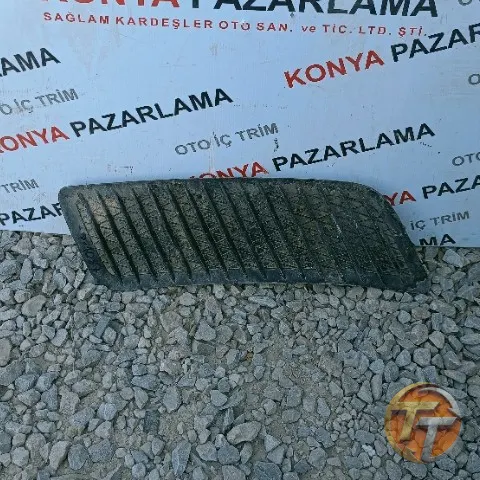 Mercedes-Benz Sprinter kaput ızgarası P-1087