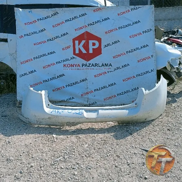 Renault megane 3 arka tampon Arn-0316