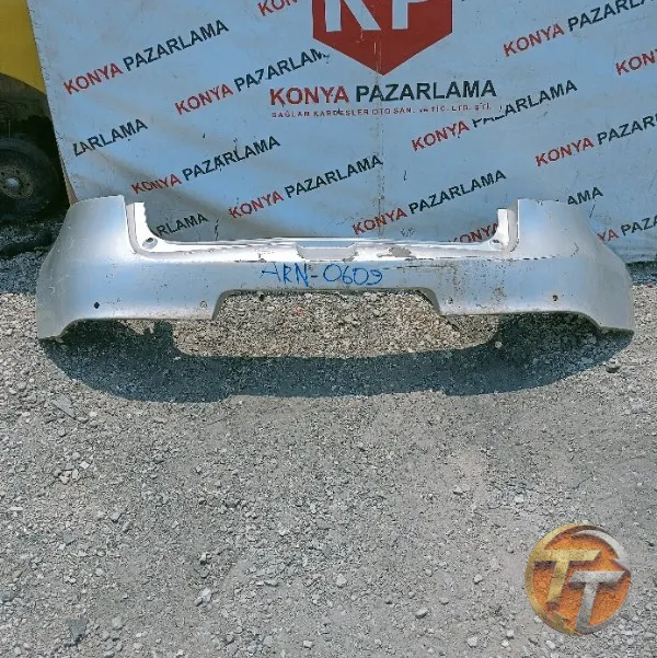 Renault Megane 3 arka tampon Arn-0609