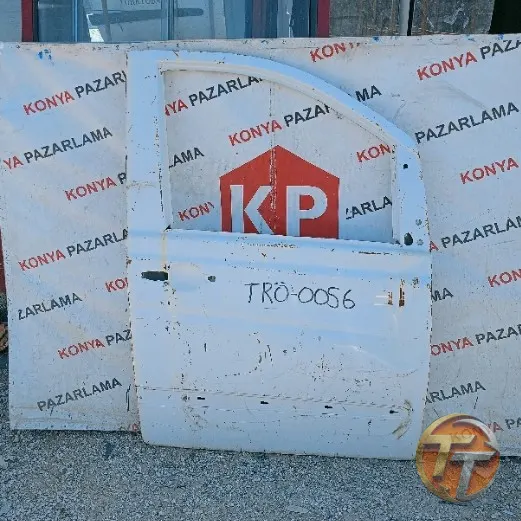 Mercedes-Benz Vito sağ ön kapı Trö-0056