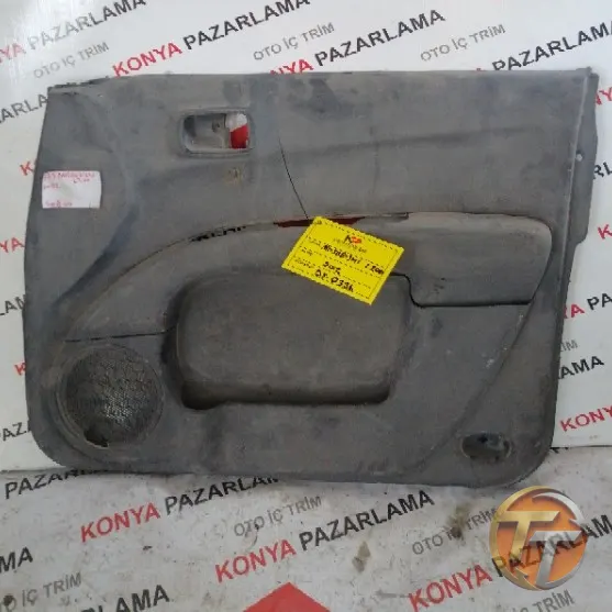 MITSUBISHI L200 SAĞ ÖN KAPI DÖŞEMESİ DŞ-0396