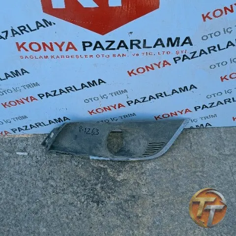 Renault megane 4 sis farı çerçevesi P-1263