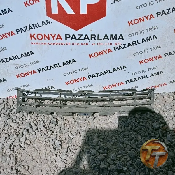 Renault ön tampon orta ızgarası P-1110