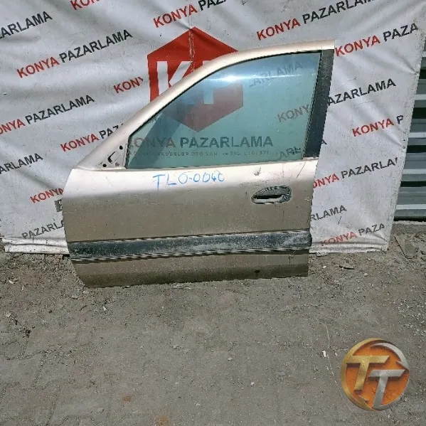 Renault Safrane sol ön kapı Tlö-0040