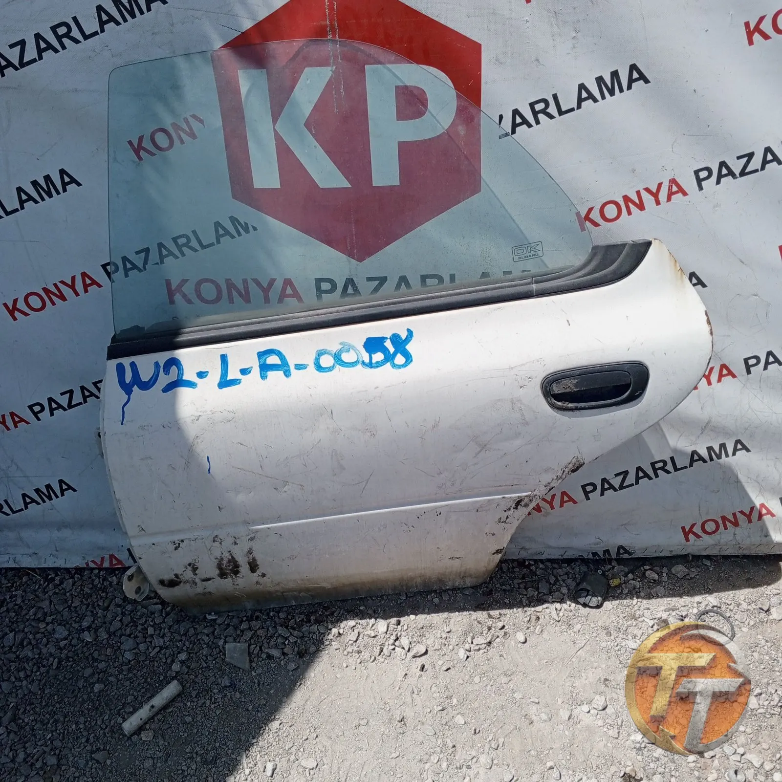 MİTSUBİSHİ CARİSMA SOL ARKA KAPI L-A-0058 W2