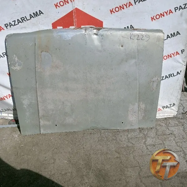 Mitsubishi L200 kaput K-229