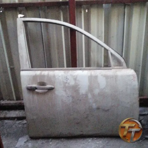 MİTSUBİSHİ L200 sağ ön kapı Erö-0012 Esan