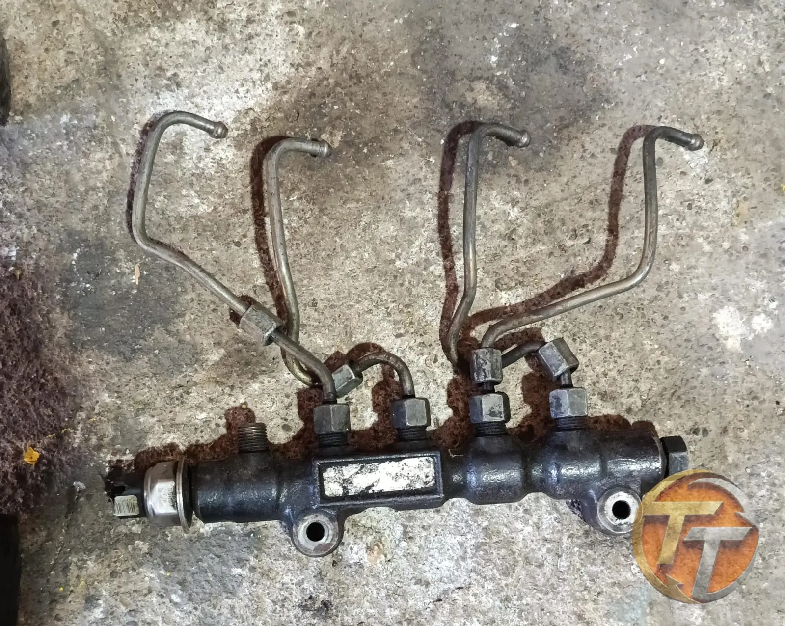Ford Fiesta 1.6 enjektör kütüğü