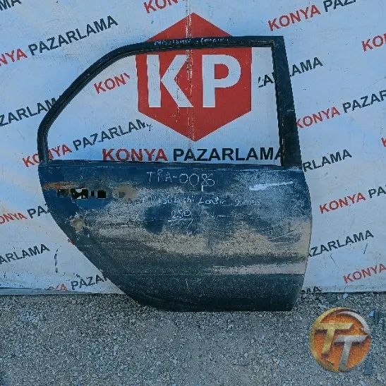 Mitsubishi Lancer sağ arka kapı Tra-0086