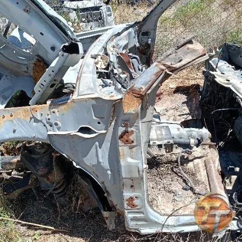 Mitsubishi sol ön şase