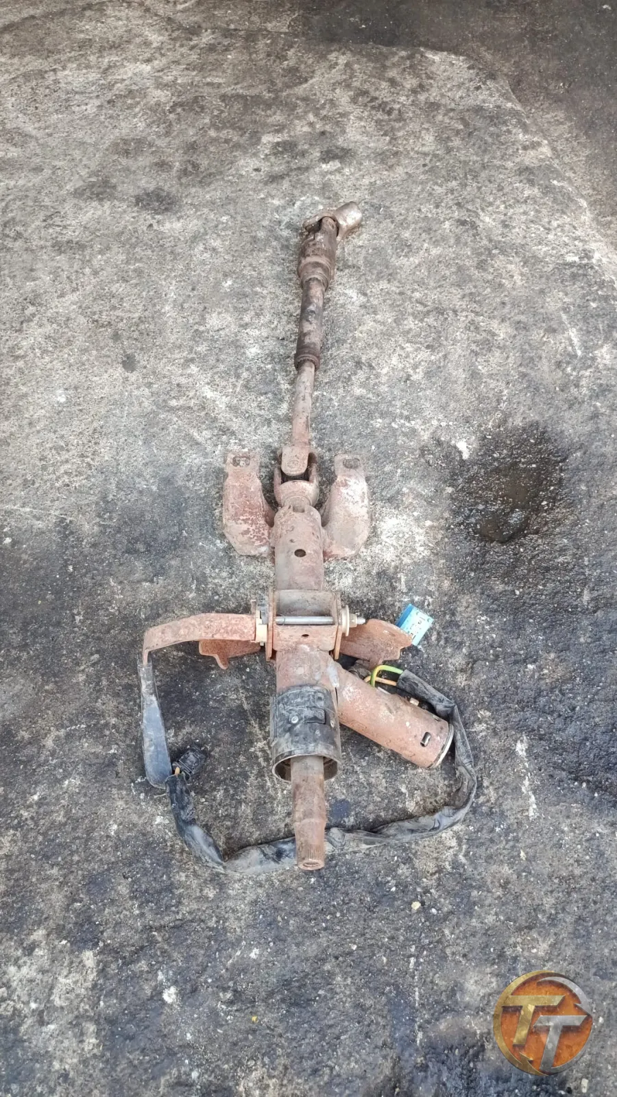Peugeot 206 direksiyon kolonu