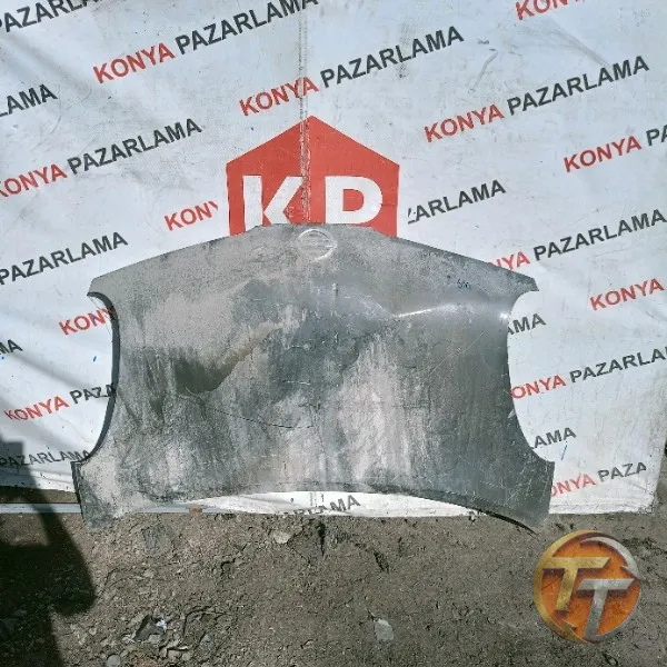 Nissan Micra kaput K-600